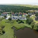 ホテル 'das Strandhaus' 2*