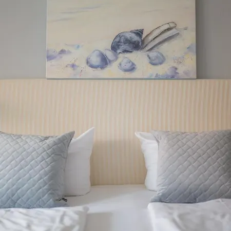 'das Strandhaus' Hotel 2*